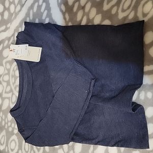 Navy kids long sleeve tshirt size 3t